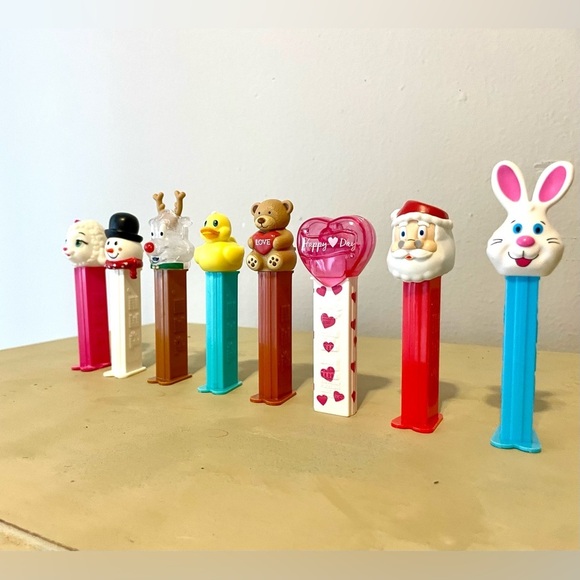 Vintage PEZ Candy Dispensers Set of 8 - Picture 4 of 5